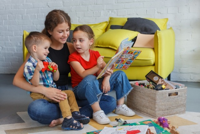 子どもが興味を持つ絵本の読み聞かせのコツ8選